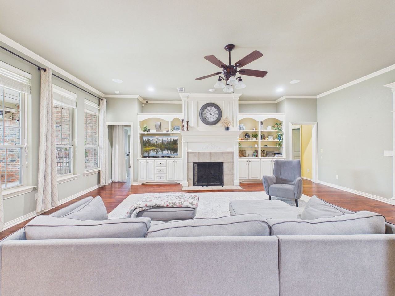 3100 River Birch Pl - Photo 2 of 28