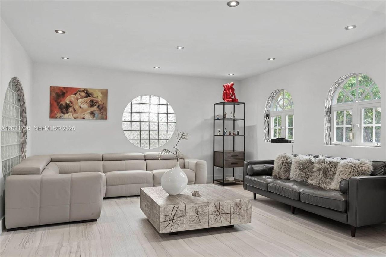 6921 Trouville Esplanade - Photo 5 of 16