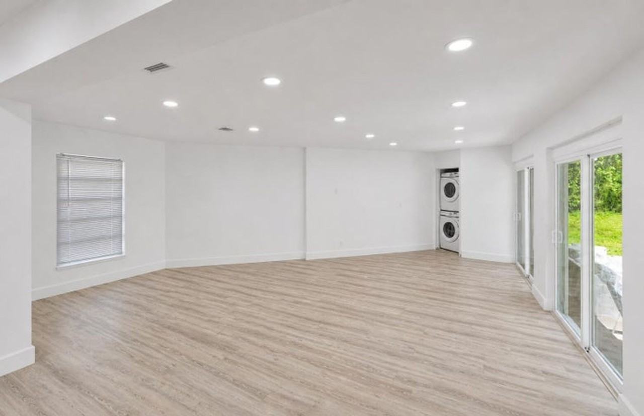 12845 Nw 2nd Ave - Photo 4 of 16