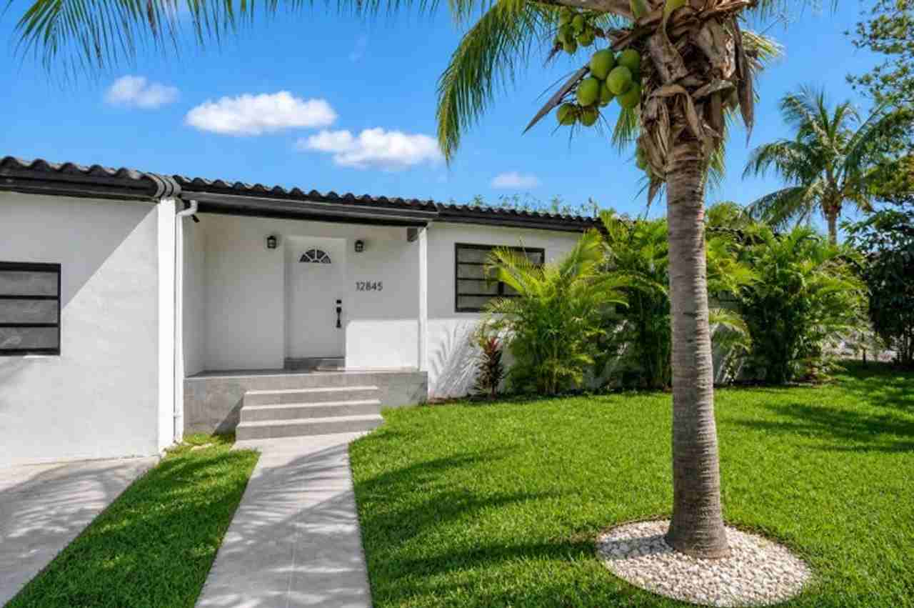 12845 Nw 2nd Ave - Photo 7 of 16