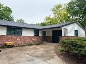 3033 Dickens Ave - Photo 1 of 1