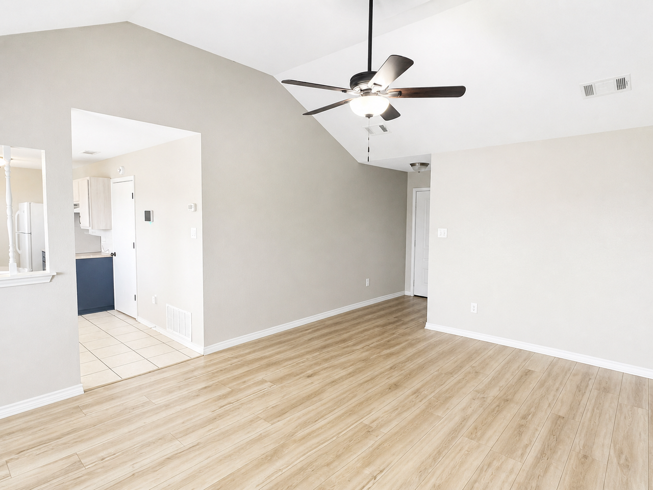 3713 Water Oak Dr - Photo 5 of 28
