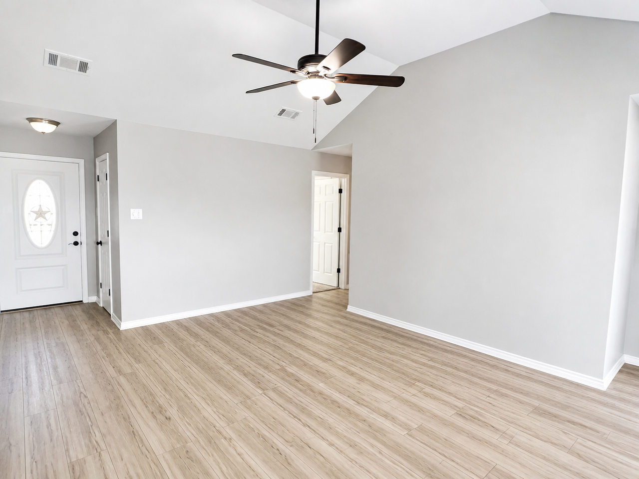3713 Water Oak Dr - Photo 6 of 28
