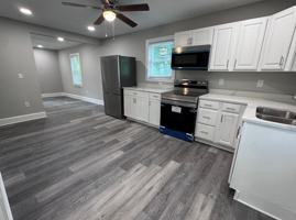 featured image of 140 N Hunter St