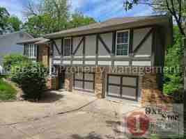 featured image of 3032 Ne 73rd Ter