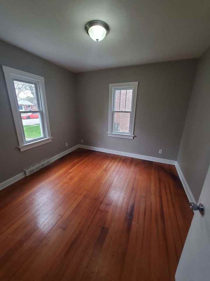 4843 N 72nd St - Photo 4 of 16