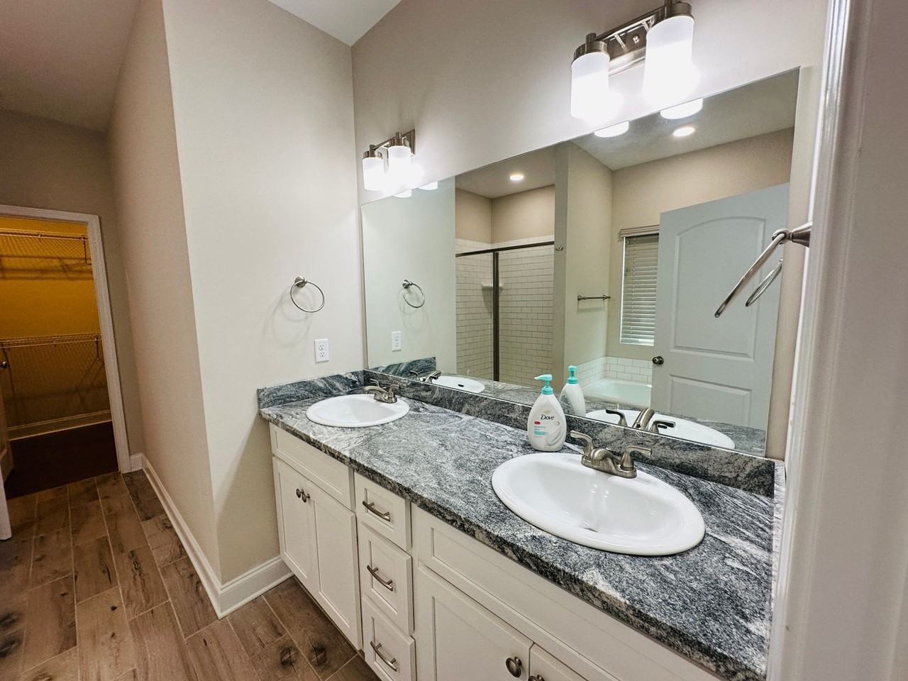 4922 Briar Rock Ln - Photo 6 of 23
