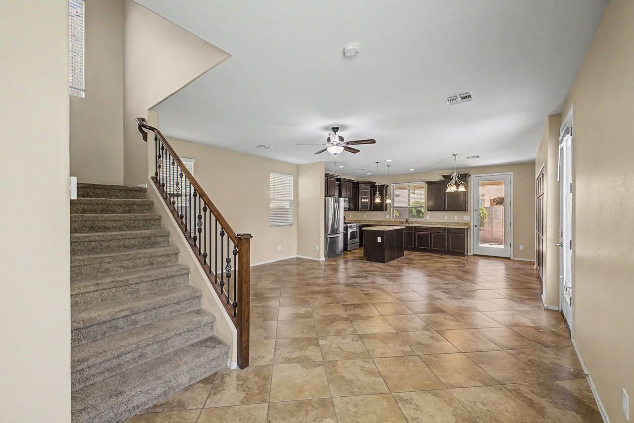 1773 W Homestead Dr - Photo 3 of 28