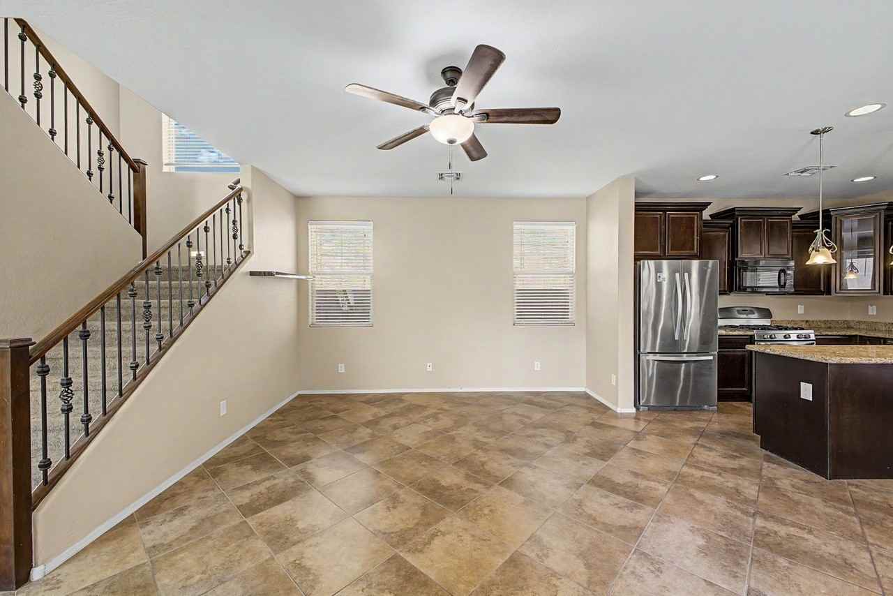 1773 W Homestead Dr - Photo 4 of 28
