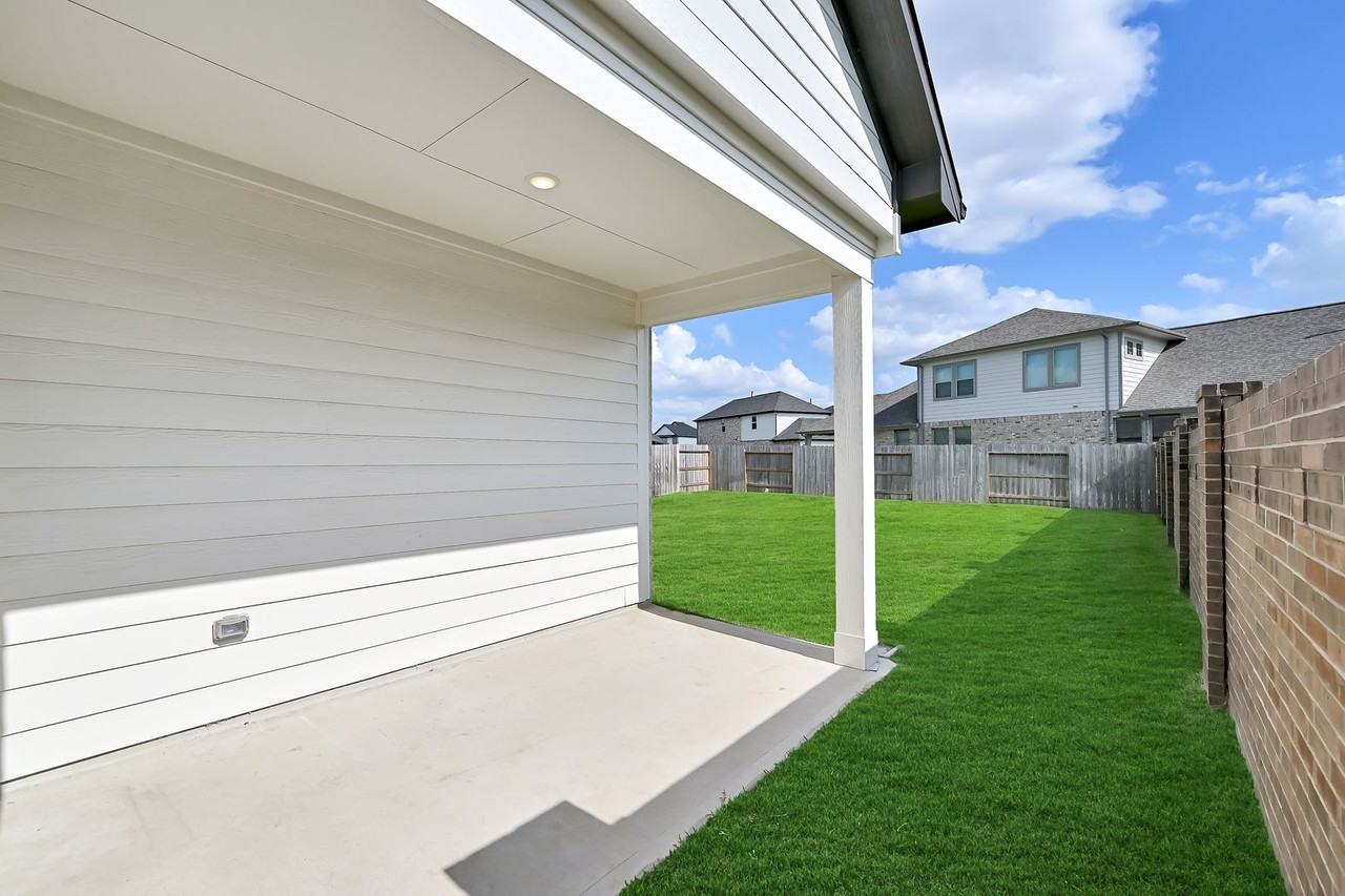 21002 Montego Breeze Ln - Photo 2 of 34