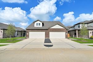 featured image of 7310 Coconut Bay Dr