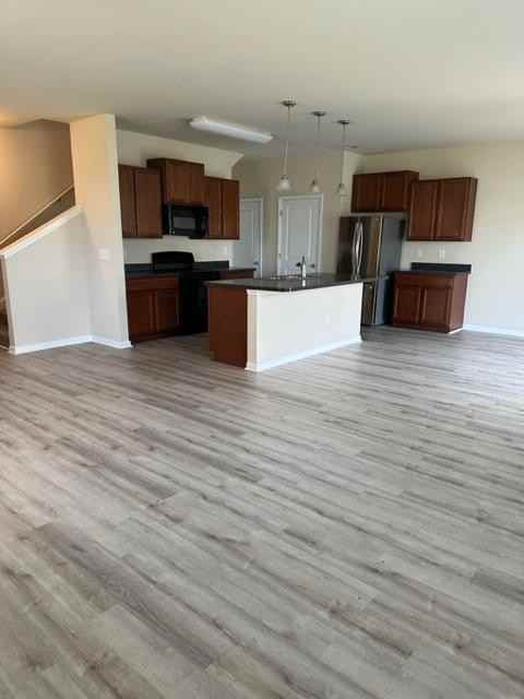 812 Hayes Point Cir - Photo 6 of 20