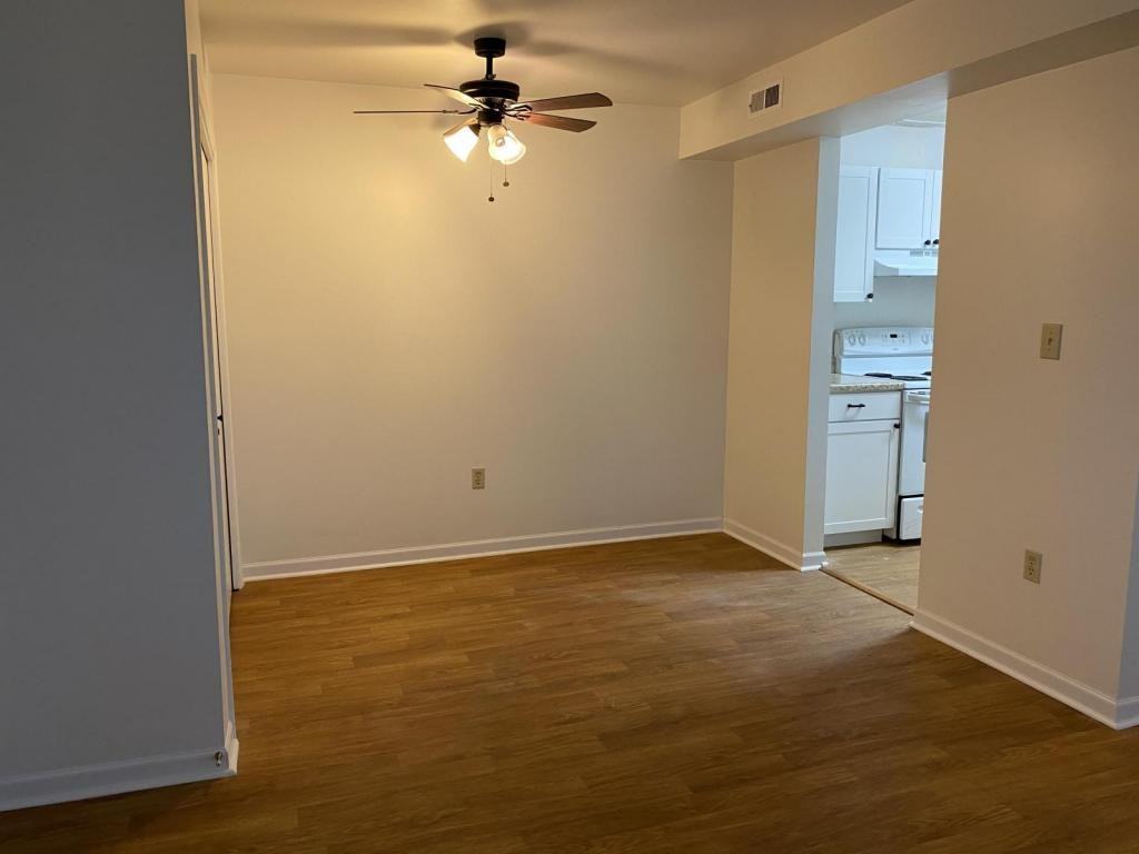 960 Life Dr - Photo 4 of 10