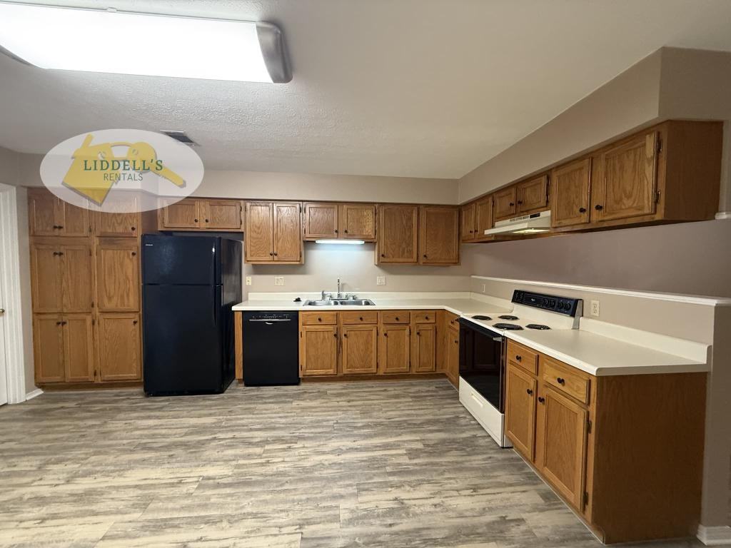 1918 Mockingbird Ln #1 - Photo 6 of 20