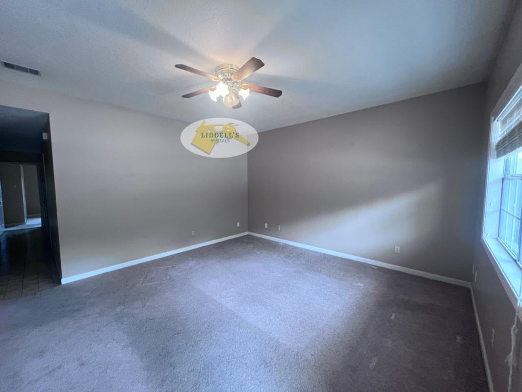 2000 Mockingbird Ln #3 - Photo 2 of 11