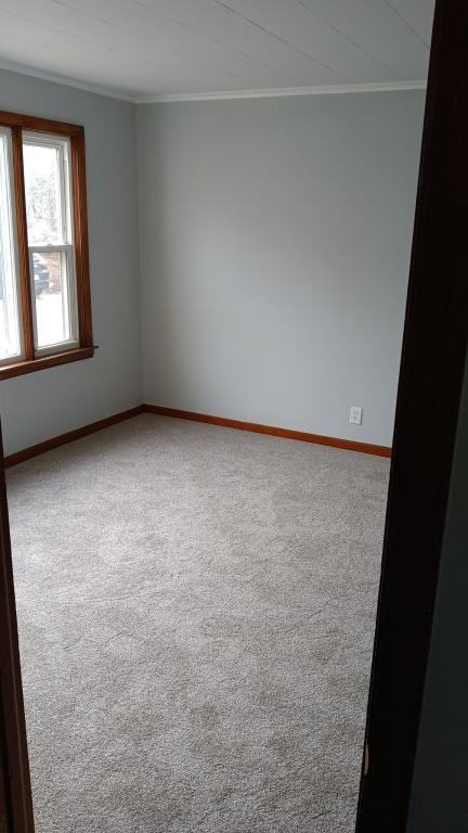 229 Tripp St - Photo 4 of 14