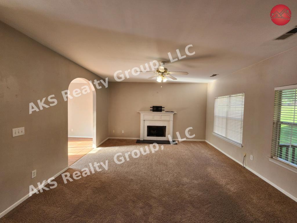1108 Colony Trl - Photo 2 of 20