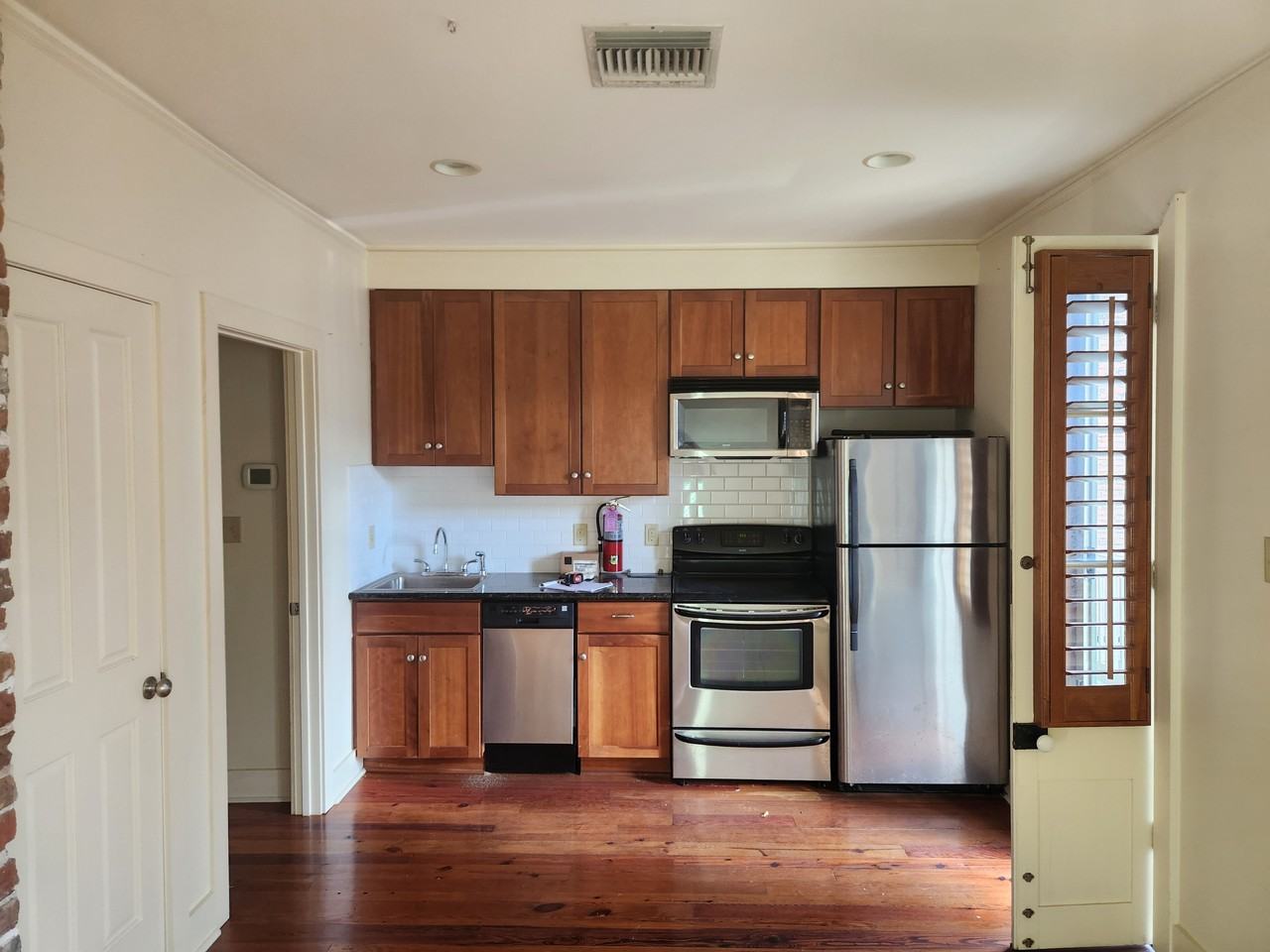 1025 Dumaine St #1 - Photo 3 of 3