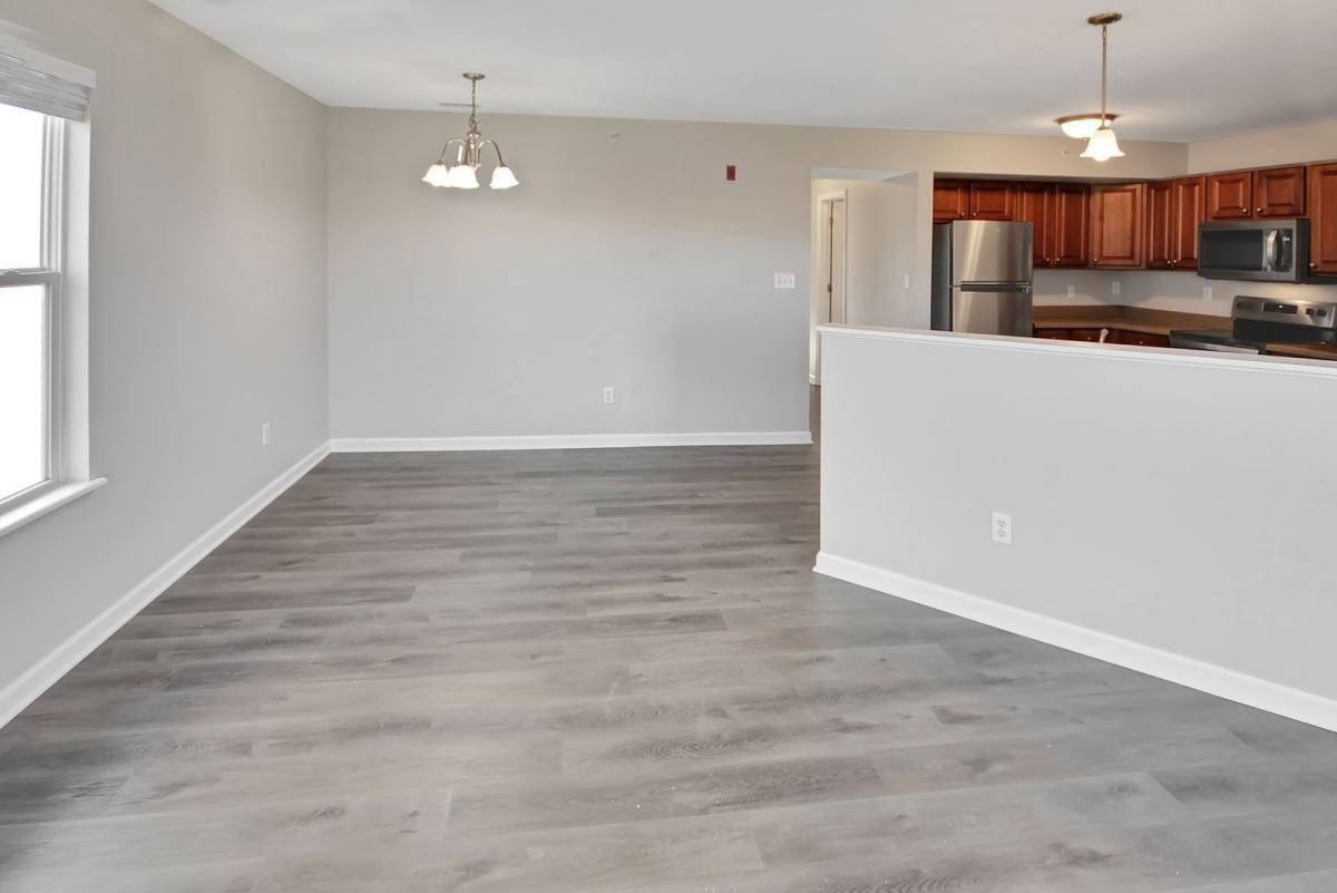 314 Stonewall Creek Dr - Photo 3 of 10