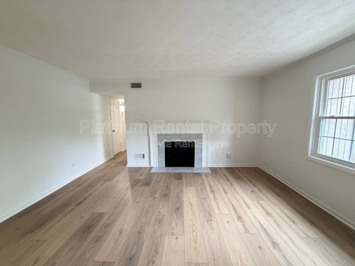 335 Winding River Dr #H - Photo 5 of 10