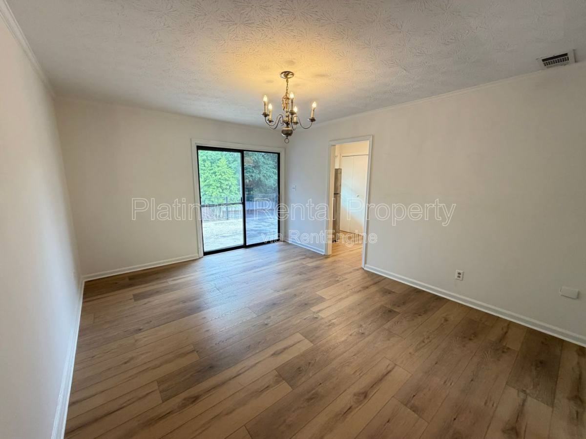 335 Winding River Dr #H - Photo 7 of 10
