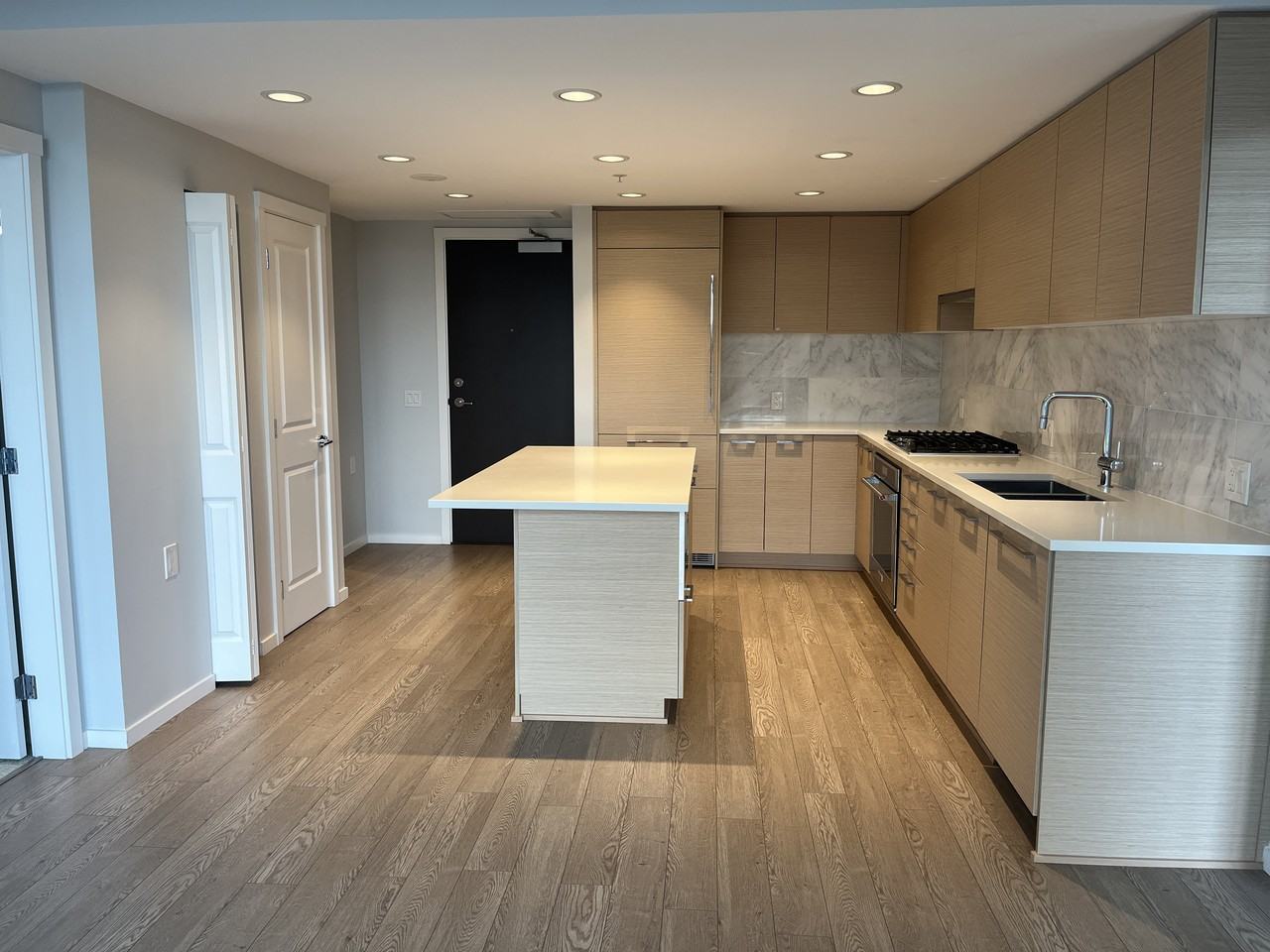 6700 Dunblane Avenue #505 - Photo 3 of 23