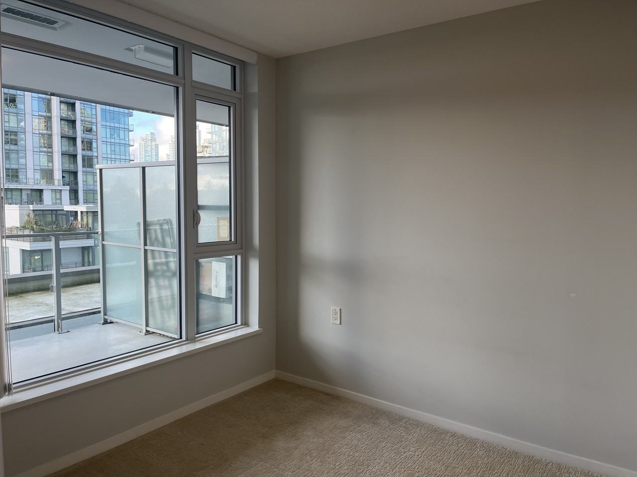 6700 Dunblane Avenue #505 - Photo 6 of 23