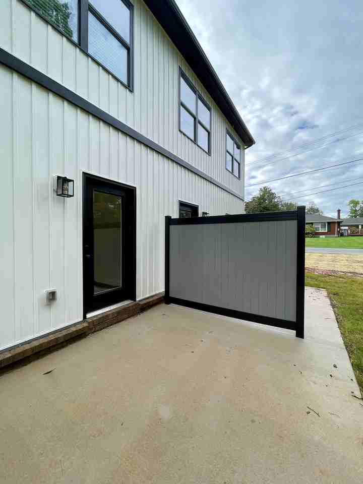 137 Independence Ln #137 - Photo 3 of 33