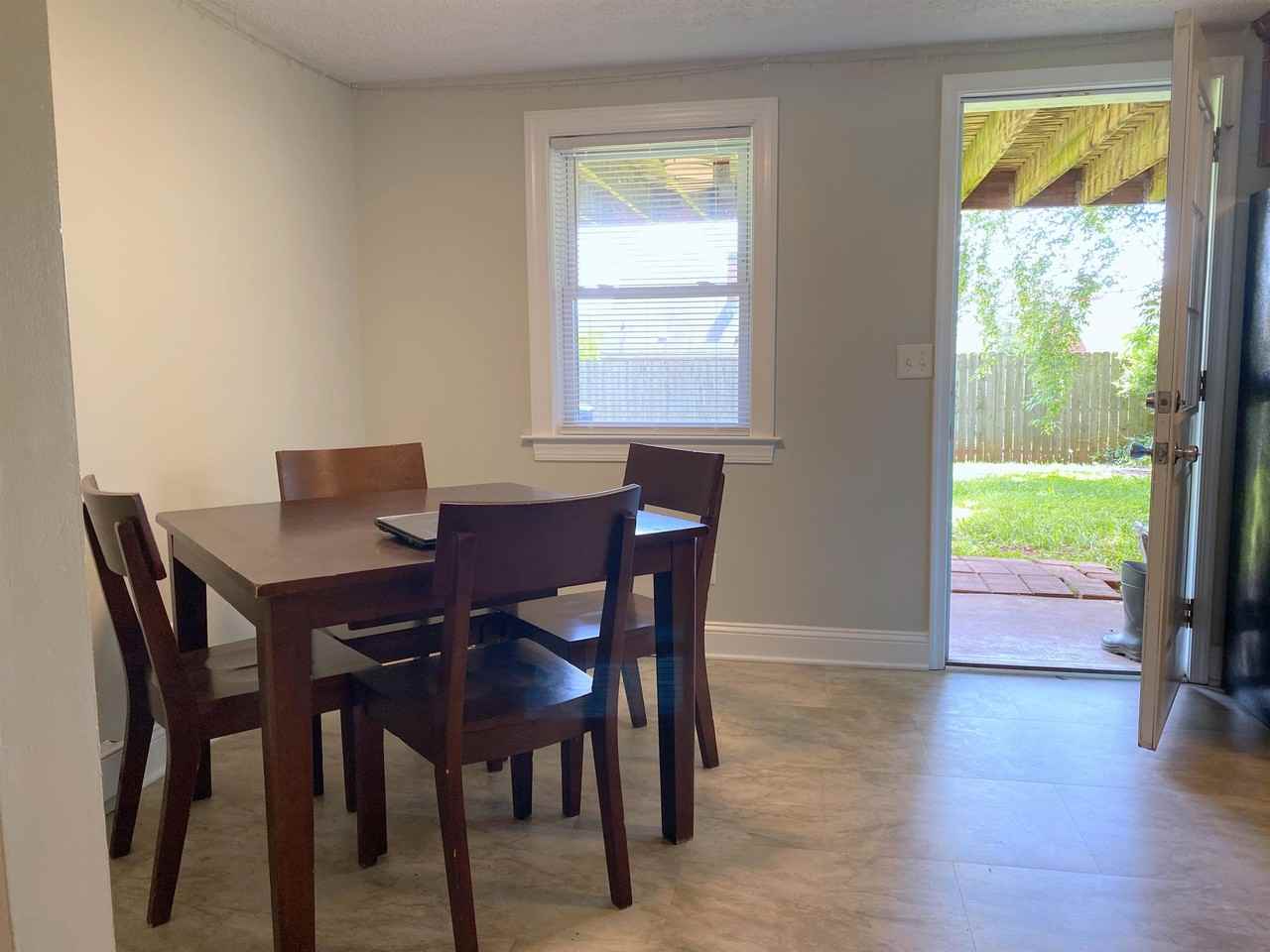 1206 Belleview Ave #B - Photo 5 of 18