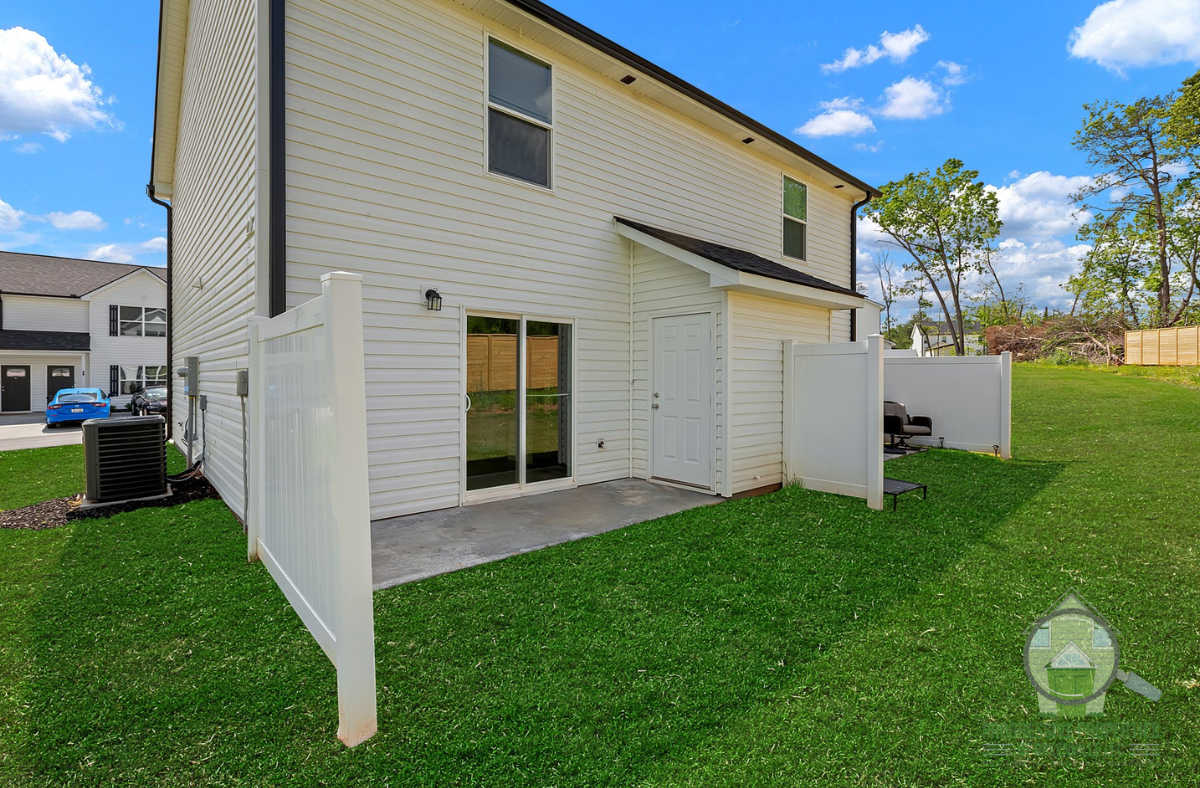 33 Wofford Pine Dr #1 - Photo 3 of 17