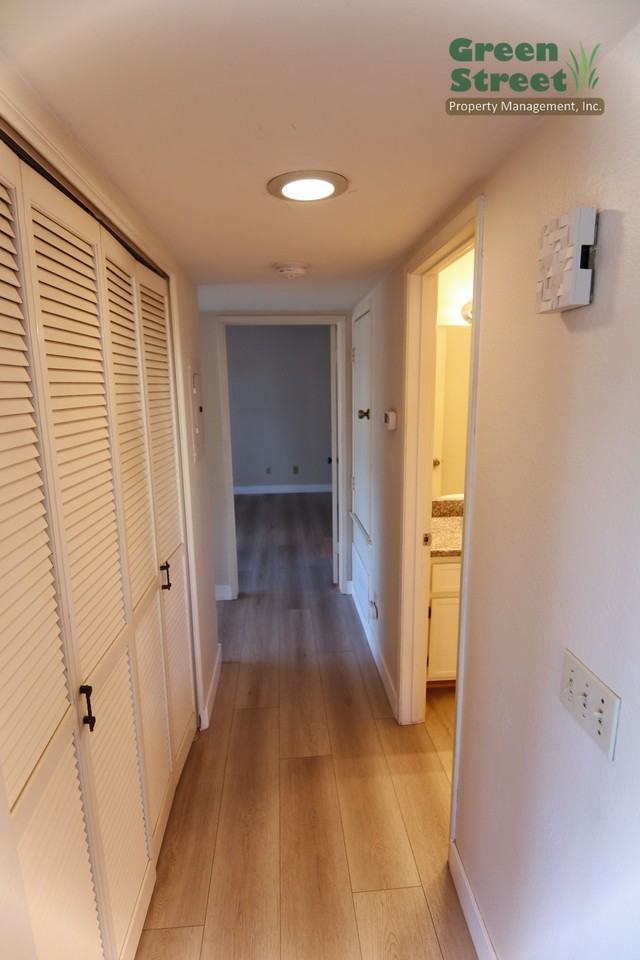 910 S Rancho Santa Fe Rd #D - Photo 5 of 30