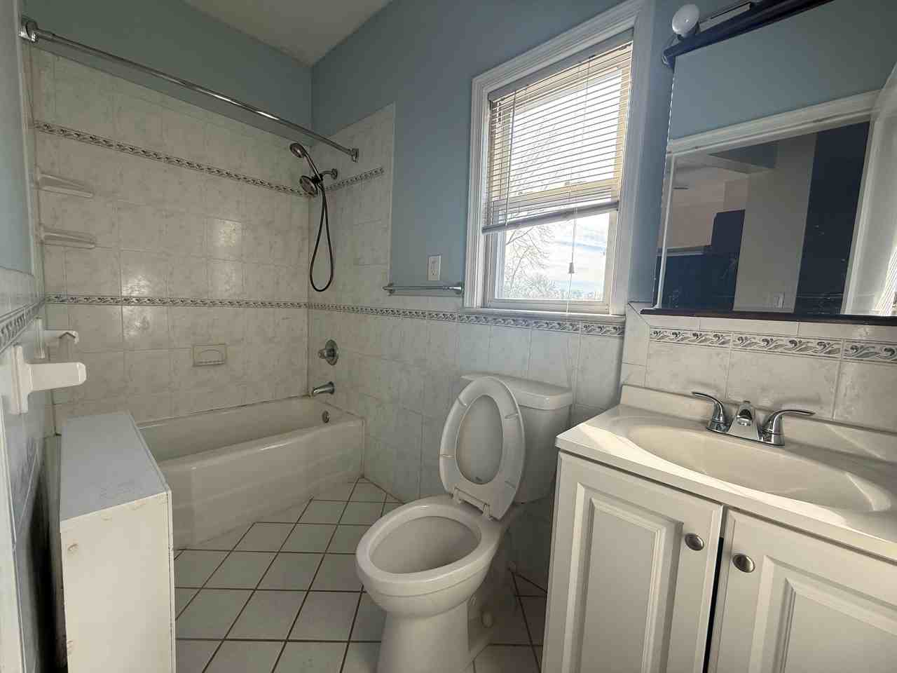 117 Benjamin Street - Photo 4 of 5
