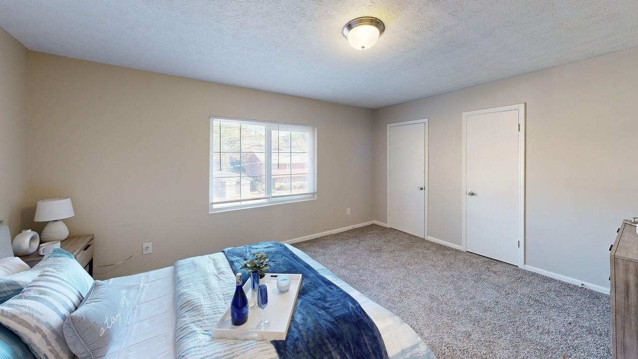 Lake Vista Apartments - Photo 3 of 8