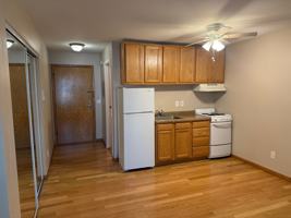 featured image of 512 W Wilson St
