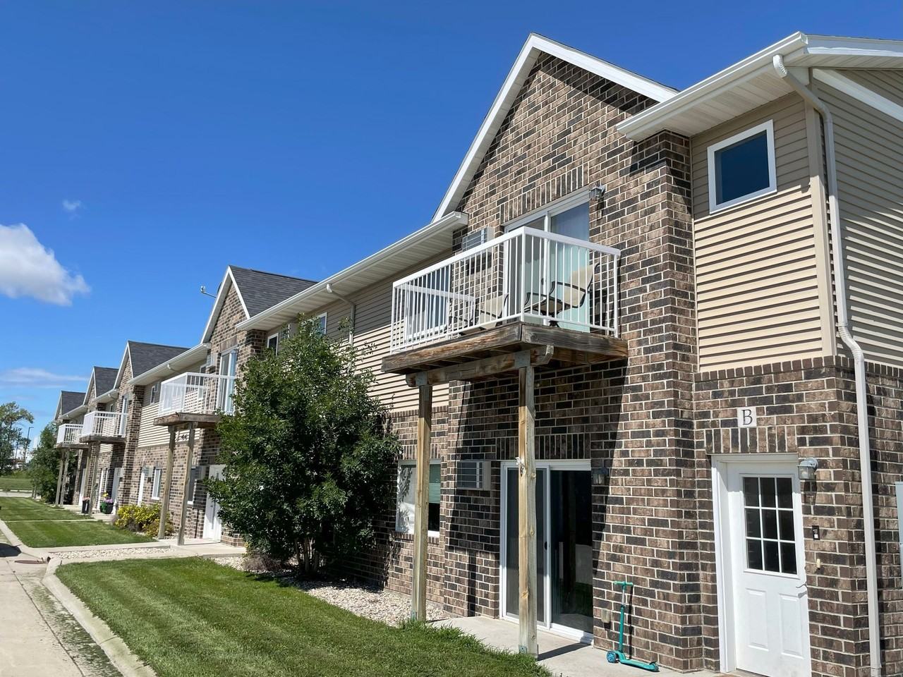 Stonebridge Villas - Photo 3 of 3