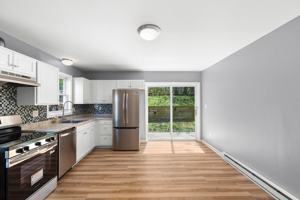featured image of 100 Meriden Rd ##A