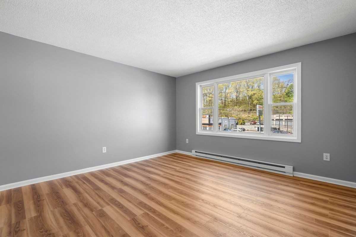 100 Meriden Rd ##A - Photo 3 of 19