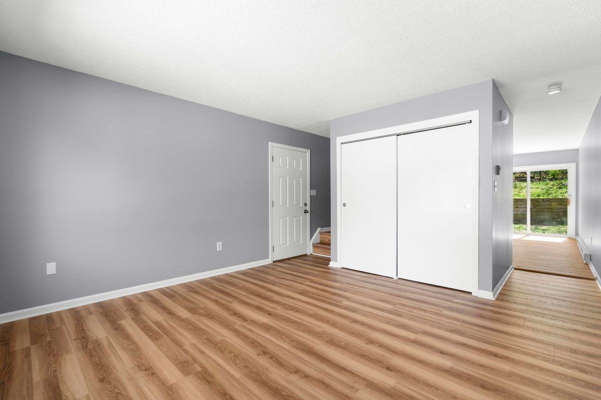 100 Meriden Rd ##A - Photo 5 of 19