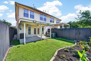 featured image of 4711 Floyd St