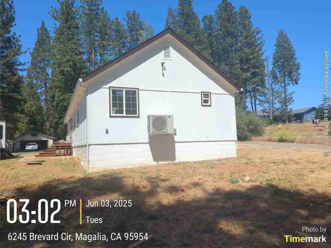 6245 Brevard Cir - Photo 3 of 3