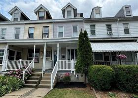 featured image of 1332 W Gordon St