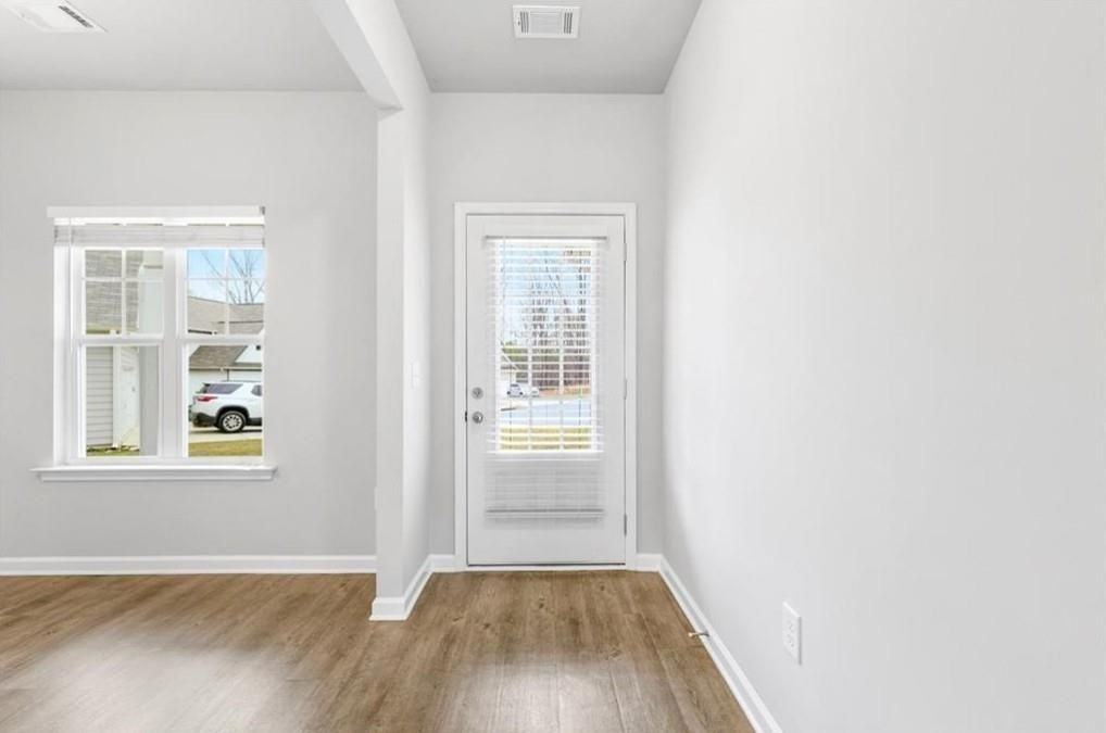 207 Finley Dr - Photo 5 of 38