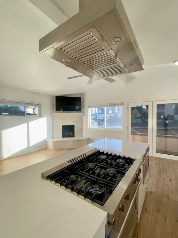 1144 W Balboa Blvd ##A - Photo 2 of 10
