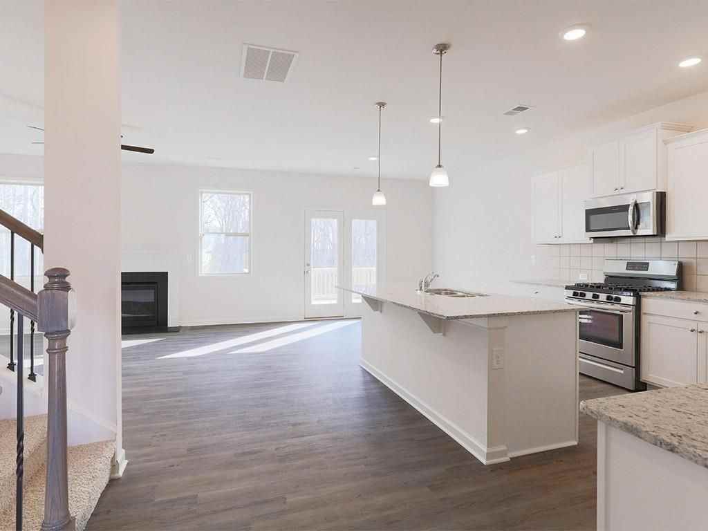 114 Valimar Dr - Photo 3 of 18