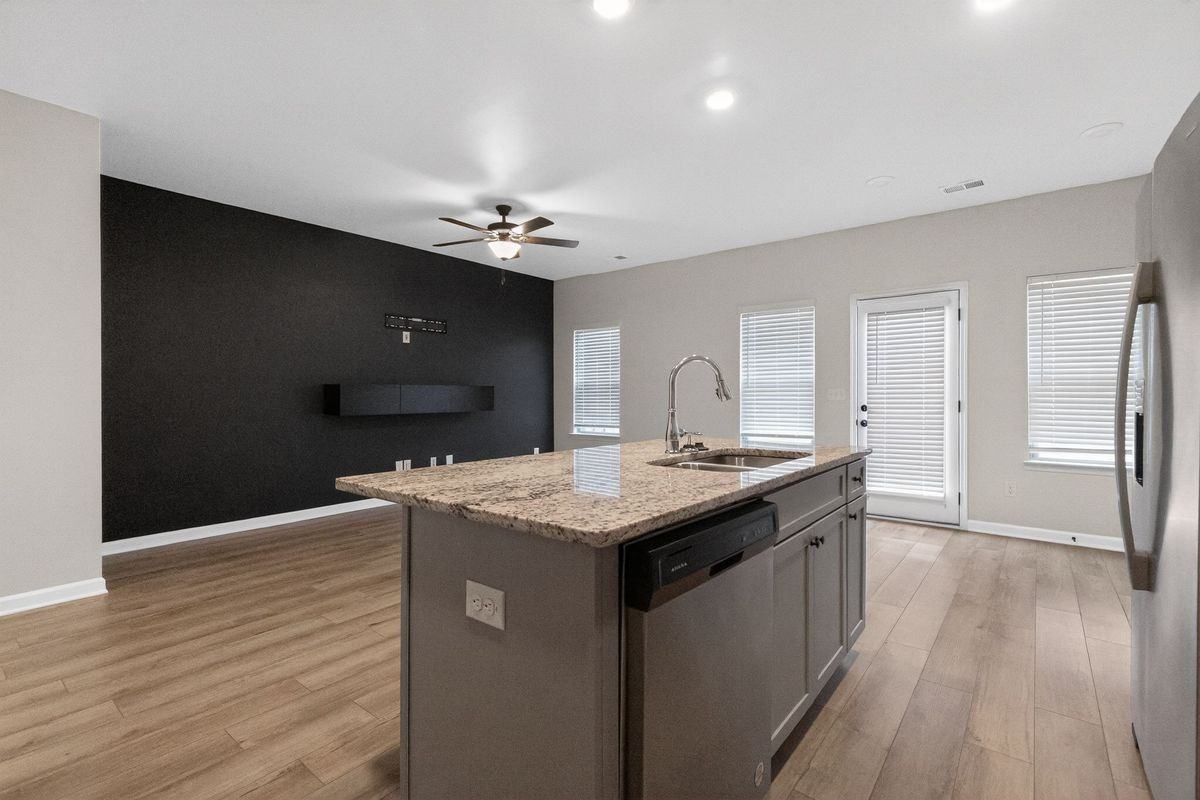 7151 Chara Ln Sw - Photo 5 of 16