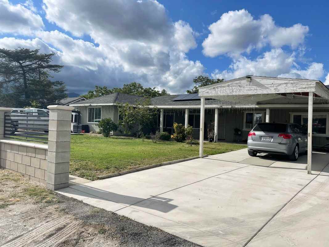 1856 W Coast Blvd - Photo 4 of 23