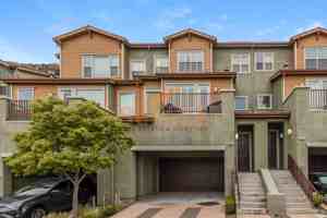 featured image of 6492 Bayview Dr