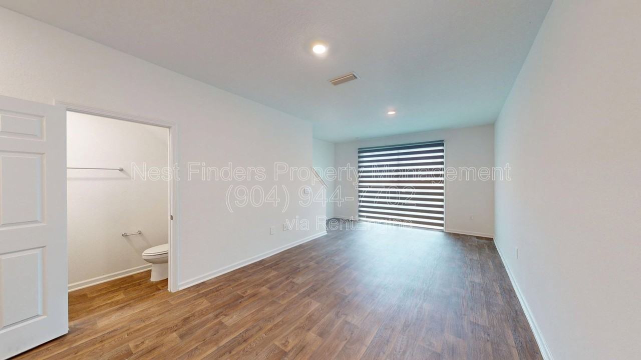 12730 Barrack Ln - Photo 7 of 23