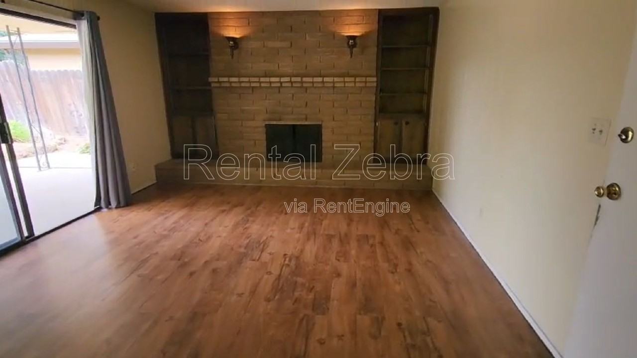 543 Kathryn Ct - Photo 5 of 19