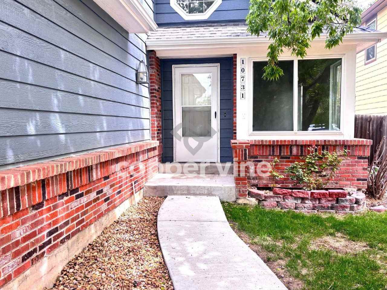 10731 Kipling Way - Photo 3 of 33